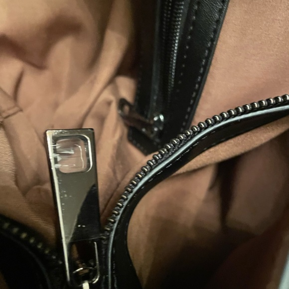 Sondra Roberts Squared Vegan Leather Double
Handle Shoulder Bag (NEW!) - Picture 5 of 9